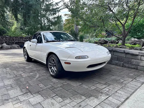 1992 Mazda MX-5 Miata Convertible