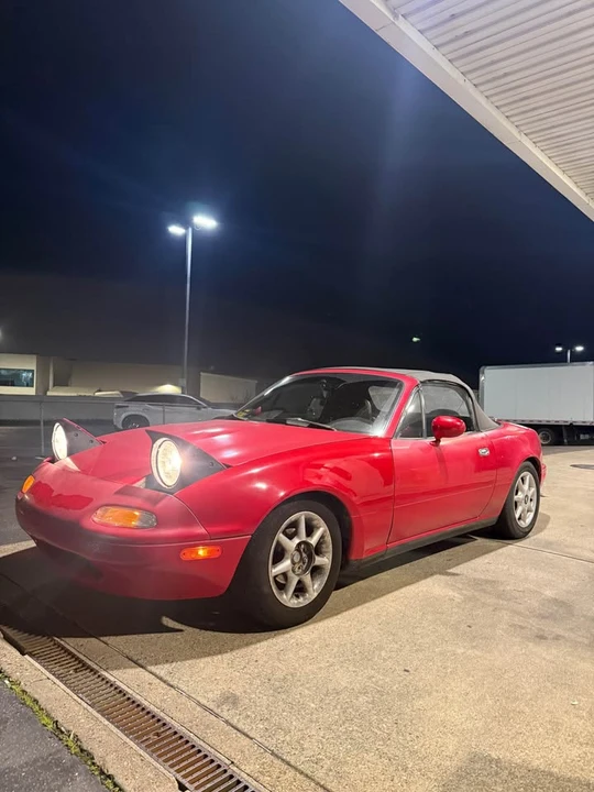 1992 Mazda NA MX-5 Miata - Image 7 of 13