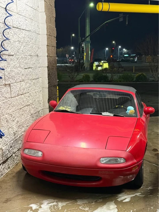 1992 Mazda NA MX-5 Miata - Image 9 of 13