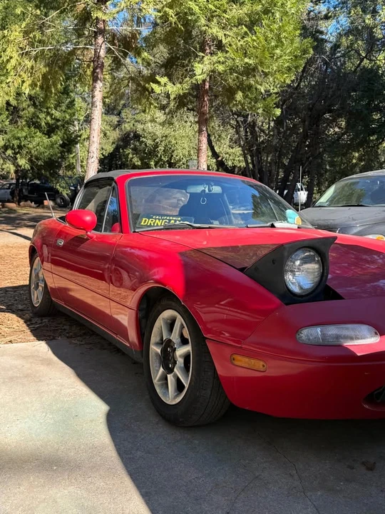 1992 Mazda NA MX-5 Miata - Image 2 of 13