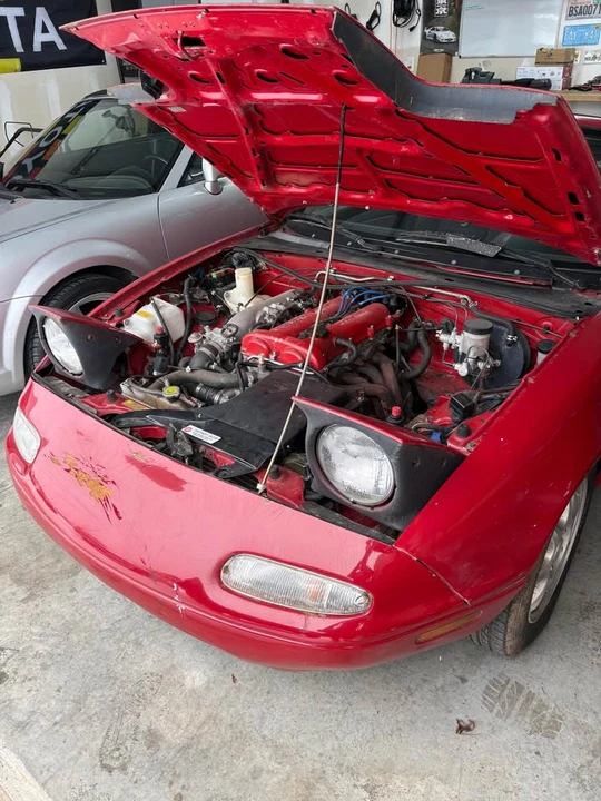 1992 Mazda NA MX-5 Miata - Image 5 of 8