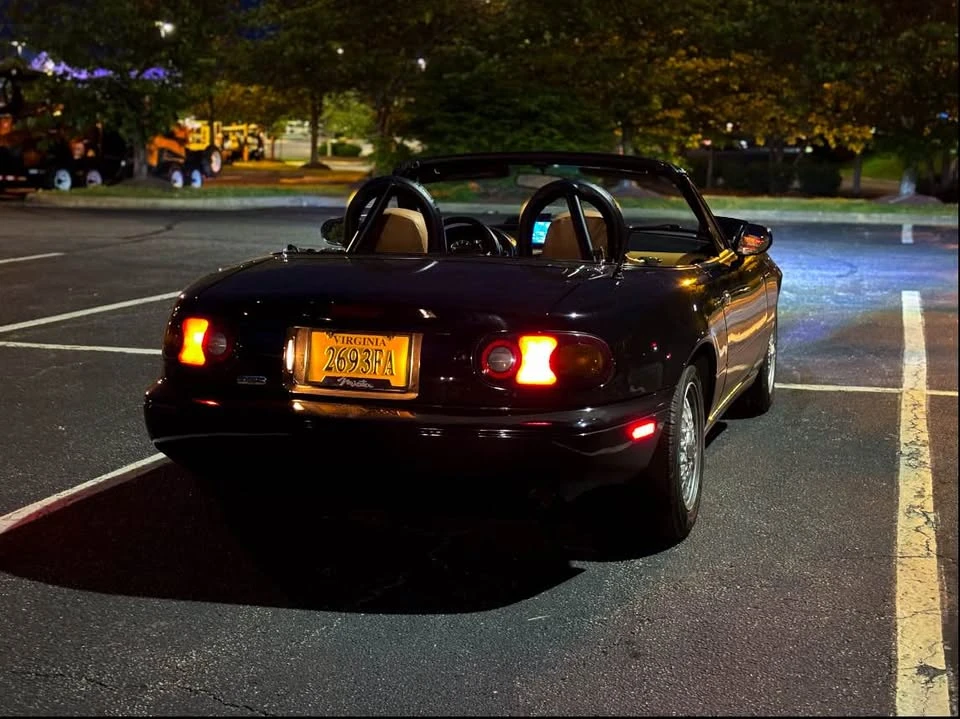 1992 Mazda NA MX-5 Miata - Image 6 of 6
