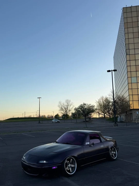 1992 Mazda NA MX-5 Miata - Image 3 of 15