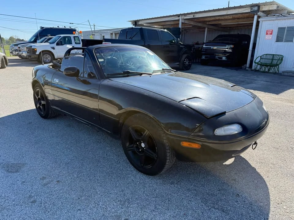 1992 Mazda NA MX-5 Miata - Image 11 of 20