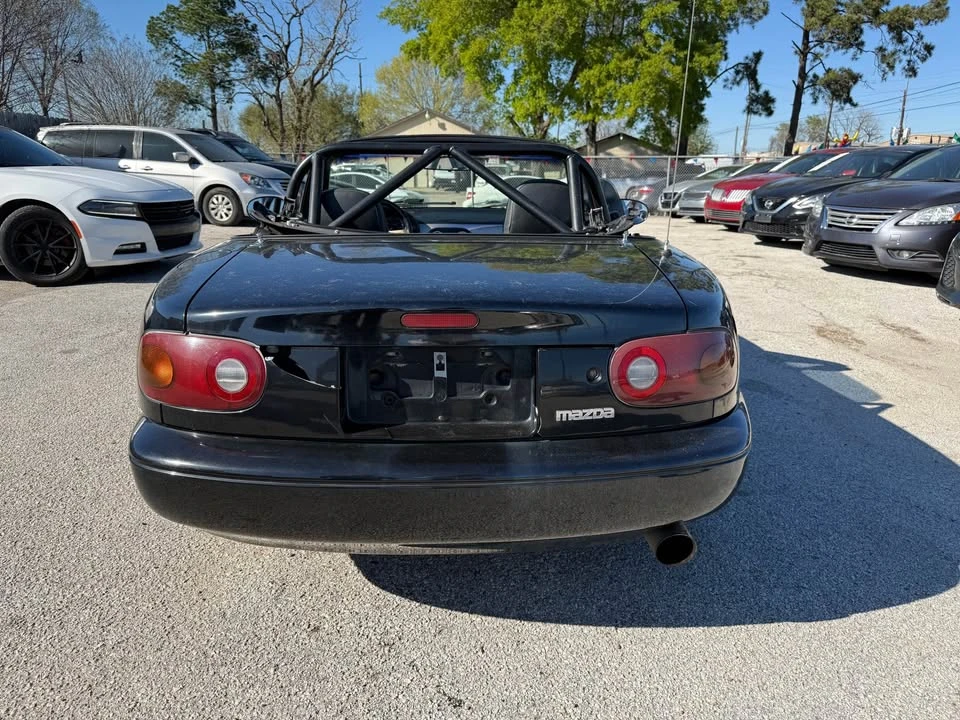 1992 Mazda NA MX-5 Miata - Image 8 of 20
