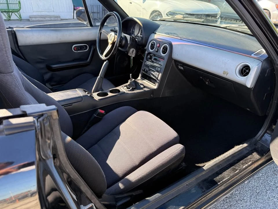 1992 Mazda NA MX-5 Miata - Image 12 of 20