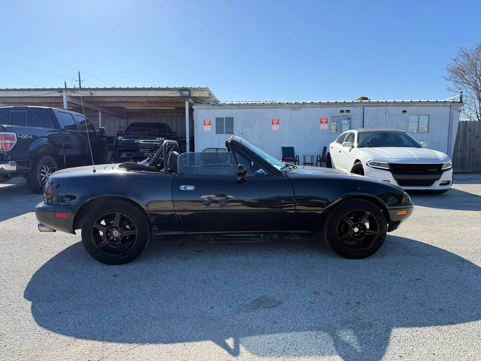 1992 Mazda NA MX-5 Miata - Image 10 of 20