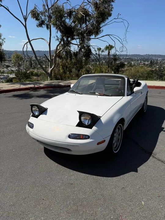 1992 Mazda NA MX-5 Miata - Image 7 of 11