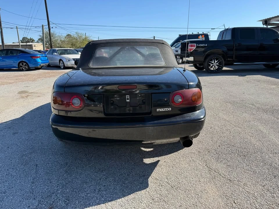 1992 Mazda NA MX-5 Miata - Image 5 of 20