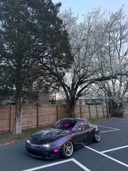 1992 Mazda NA MX-5 Miata - Image 9 of 15