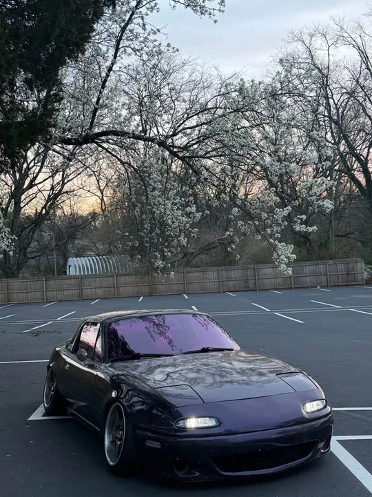1992 Mazda NA MX-5 Miata - Image 6 of 15
