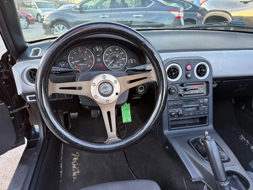 1992 Mazda NA MX-5 Miata - Image 11 of 20