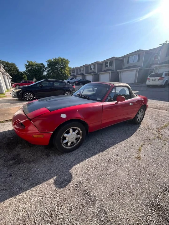1992 Mazda NA MX-5 Miata - Image 2 of 4