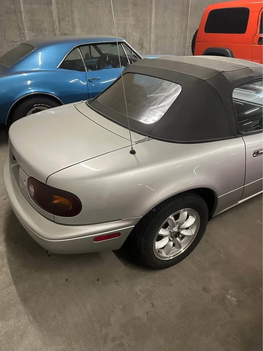 1992 Mazda NA MX-5 Miata - Image 3 of 4