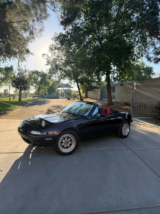 1992 Mazda NA MX-5 Miata - Image 2 of 5