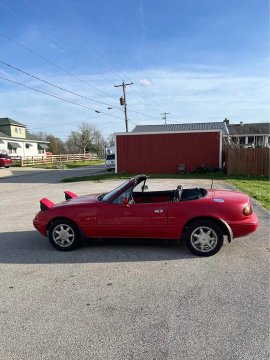 1992 Mazda NA MX-5 Miata - Image 10 of 20