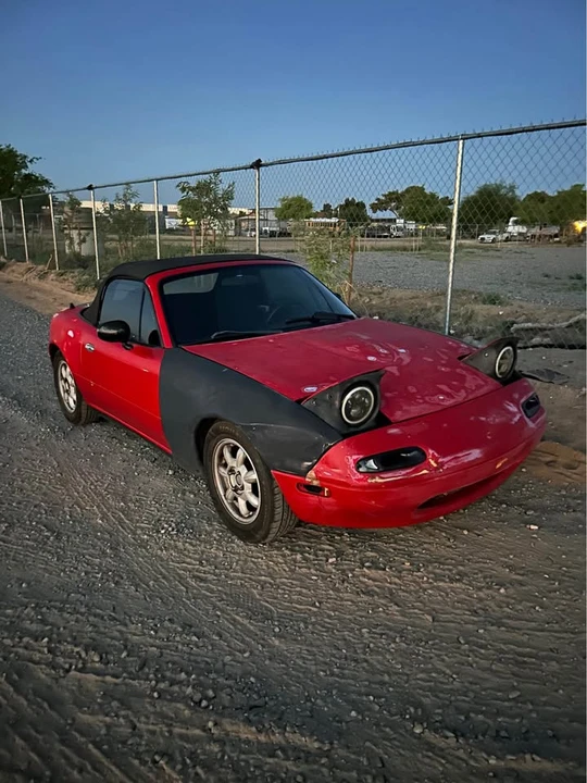 1992 Mazda NA MX-5 Miata - Image 3 of 6