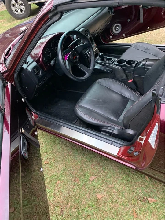 1992 Mazda NA MX-5 Miata - Image 3 of 4