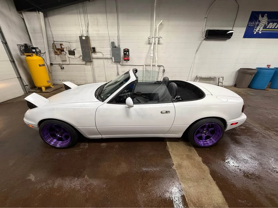 1992 Mazda NA MX-5 Miata - Image 2 of 14