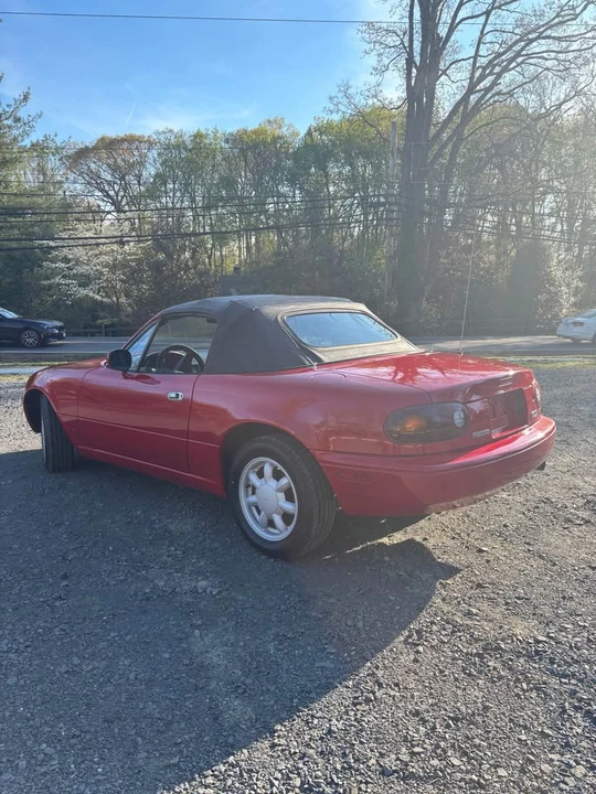 1992 Mazda NA MX-5 Miata - Image 5 of 15