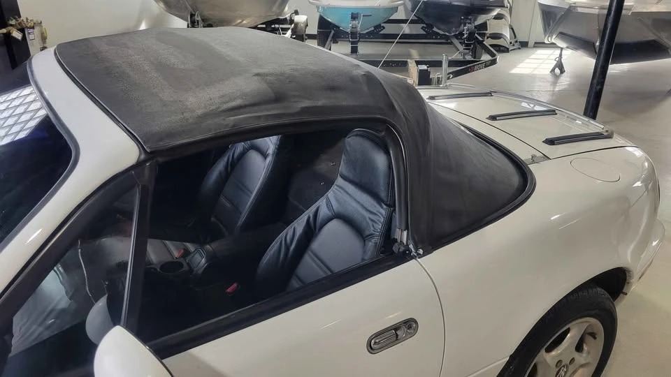 1992 Mazda NA MX-5 Miata - Image 11 of 13