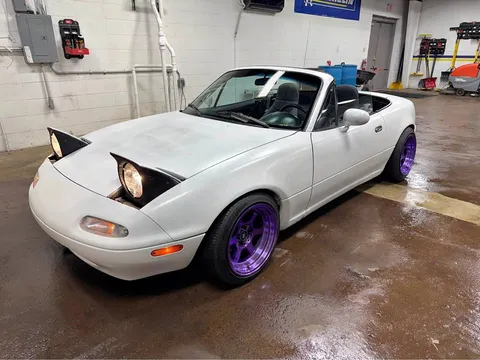 1992 Mazda MX-5 Miata Convertible