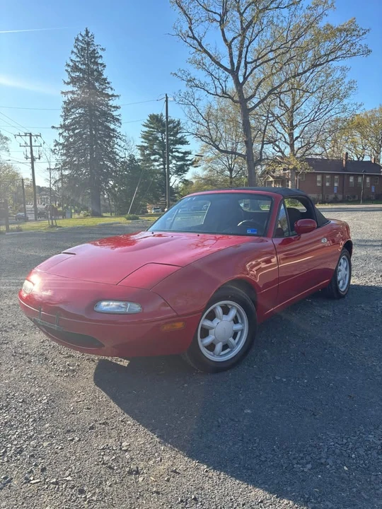 1992 Mazda NA MX-5 Miata - Image 6 of 15