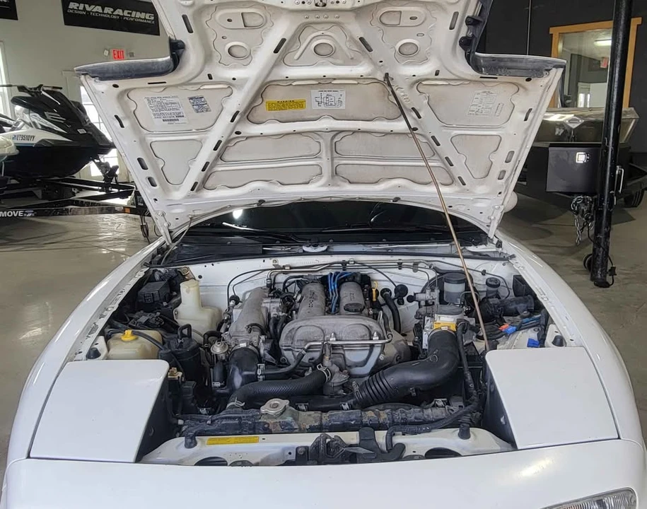 1992 Mazda NA MX-5 Miata - Image 12 of 13
