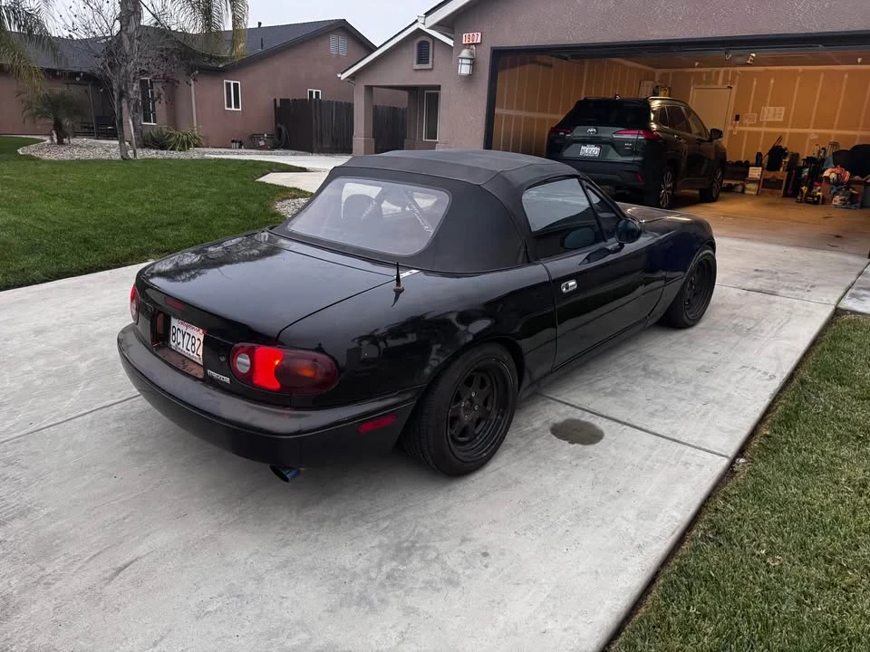 1992 Mazda NA MX-5 Miata - Image 3 of 9