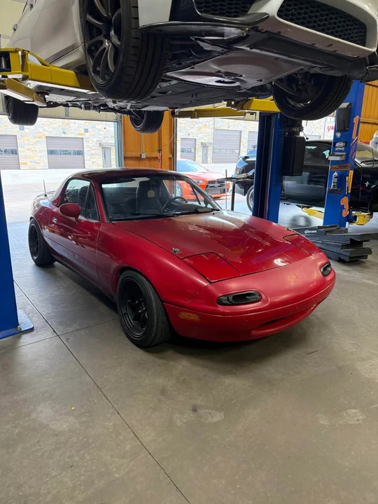 1992 Mazda NA MX-5 Miata - Image 8 of 10