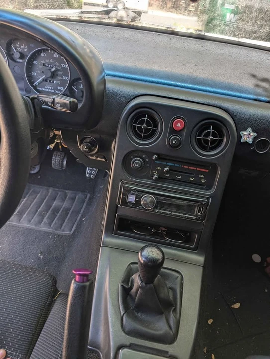 1992 Mazda NA MX-5 Miata - Image 11 of 13