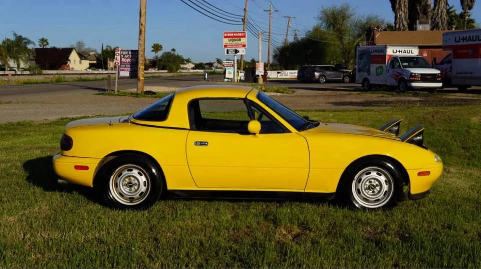 1992 Mazda NA MX-5 Miata - Image 5 of 14