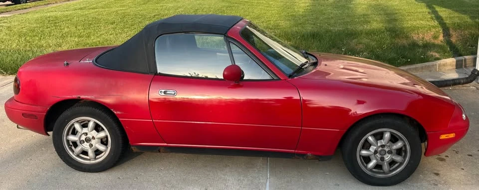 1992 Mazda NA MX-5 Miata - Image 6 of 12