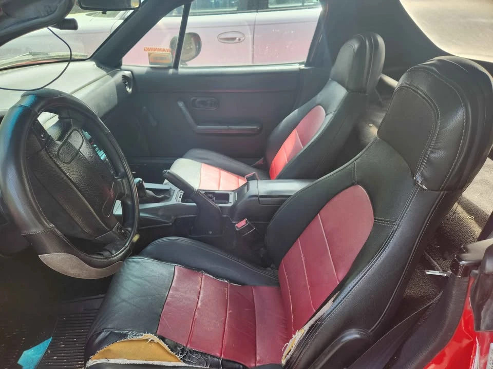1992 Mazda NA MX-5 Miata - Image 4 of 5