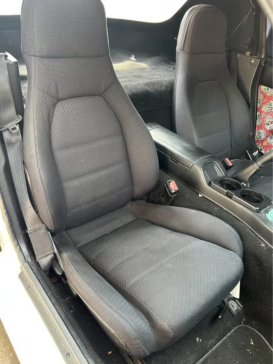 1992 Mazda NA MX-5 Miata - Image 3 of 4