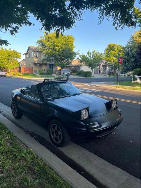 1992 Mazda NA MX-5 Miata - Image 6 of 13