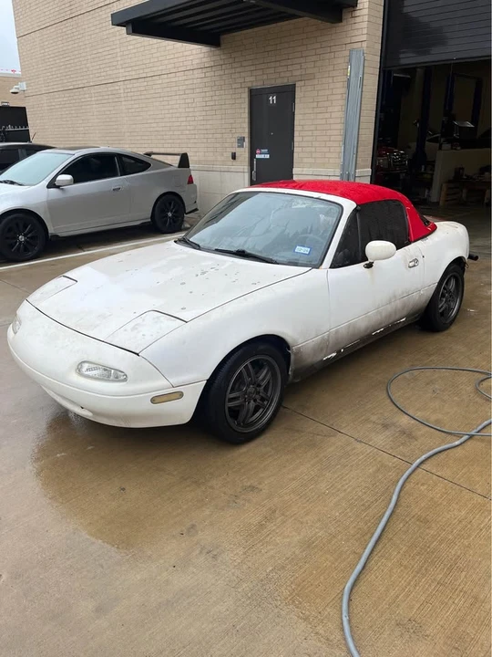 1992 Mazda NA MX-5 Miata - Image 7 of 14