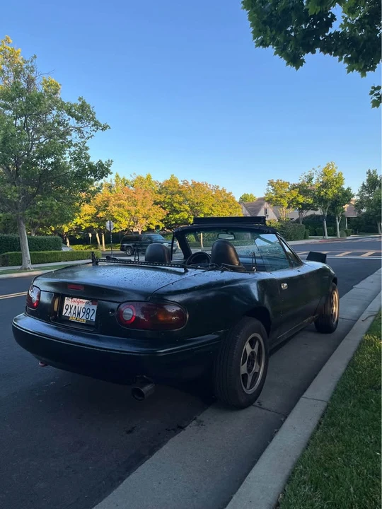 1992 Mazda NA MX-5 Miata - Image 3 of 11