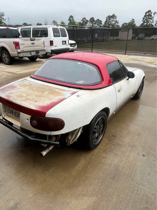1992 Mazda NA MX-5 Miata - Image 4 of 14