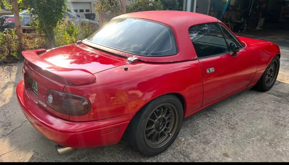 1992 Mazda NA MX-5 Miata - Image 8 of 11