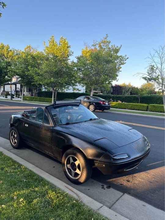 1992 Mazda NA MX-5 Miata - Image 3 of 11