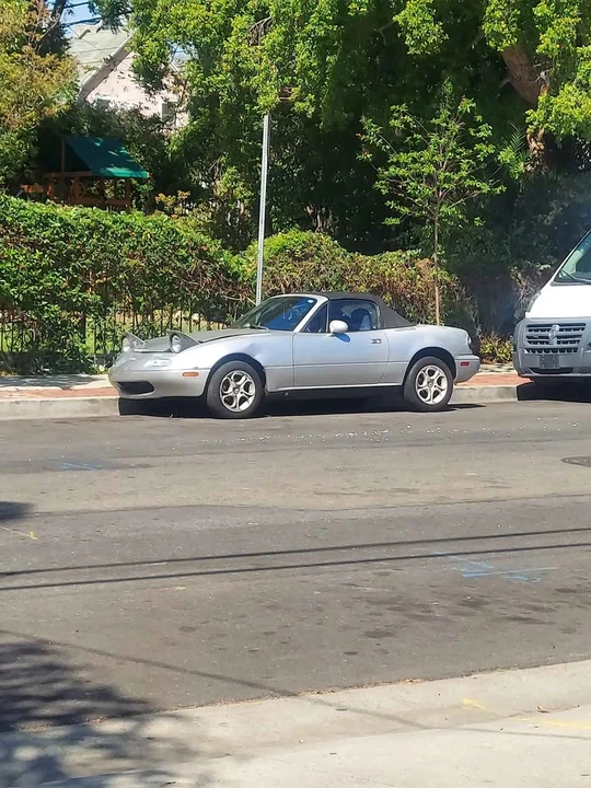 1992 Mazda NA MX-5 Miata - Image 2 of 5