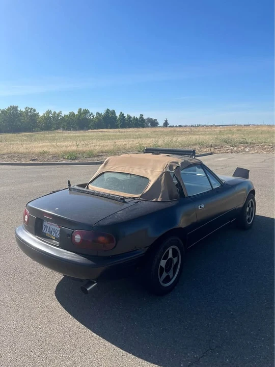 1992 Mazda NA MX-5 Miata - Image 7 of 9