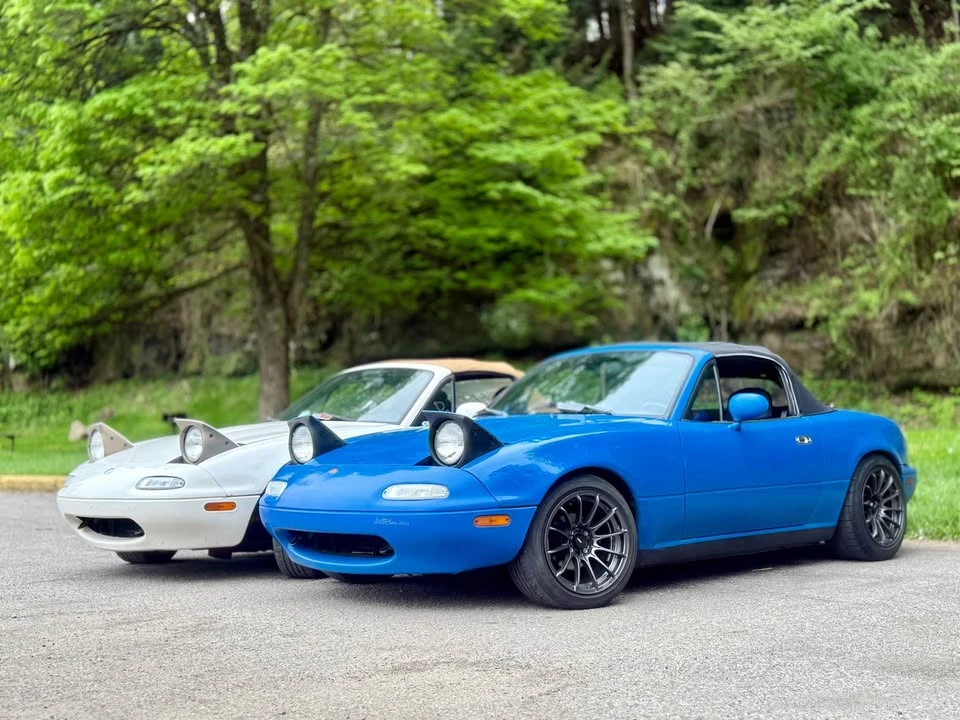 1992 Mazda NA MX-5 Miata - Image 2 of 11