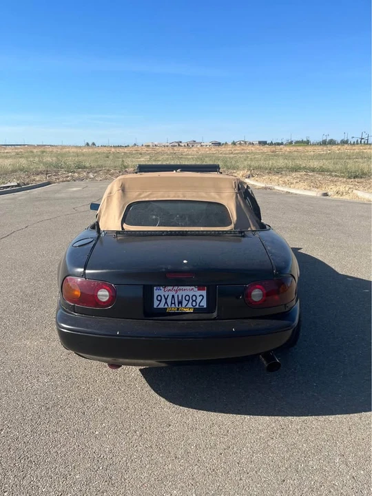 1992 Mazda NA MX-5 Miata - Image 6 of 9