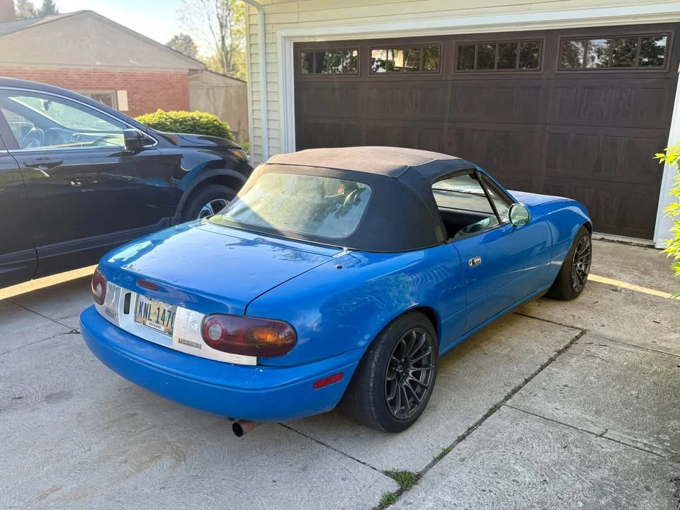 1992 Mazda NA MX-5 Miata - Image 4 of 11