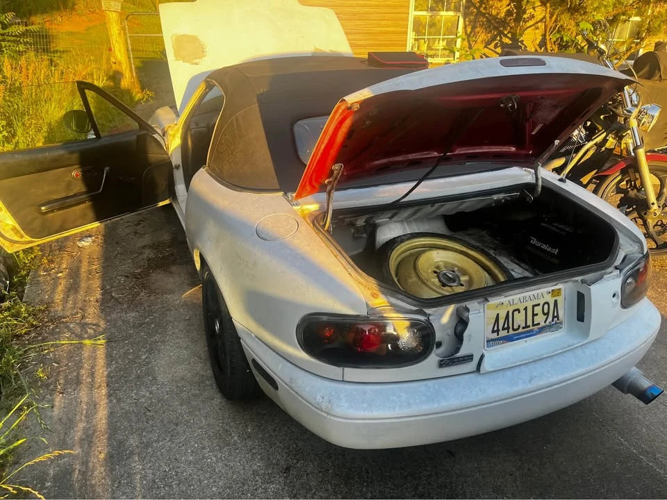 1992 Mazda NA MX-5 Miata - Image 3 of 10