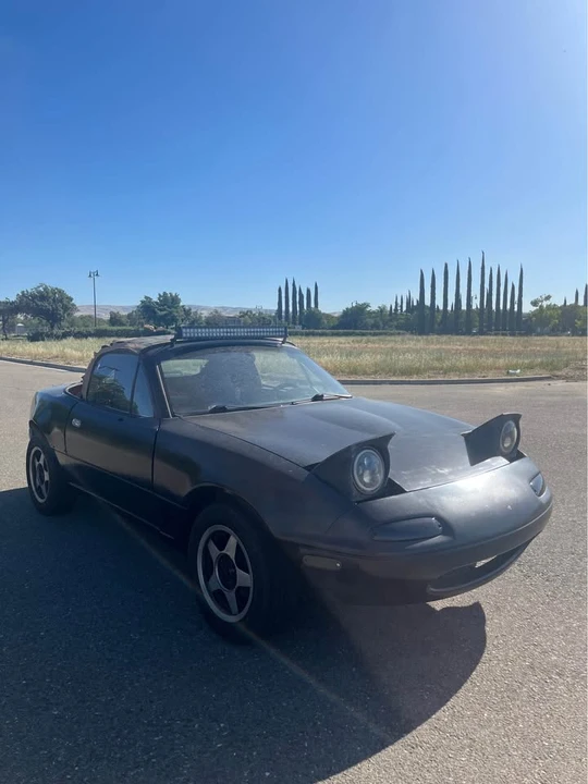 1992 Mazda NA MX-5 Miata - Image 4 of 11