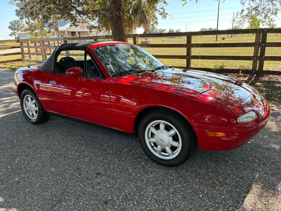 1992 Mazda NA MX-5 Miata - Image 2 of 20