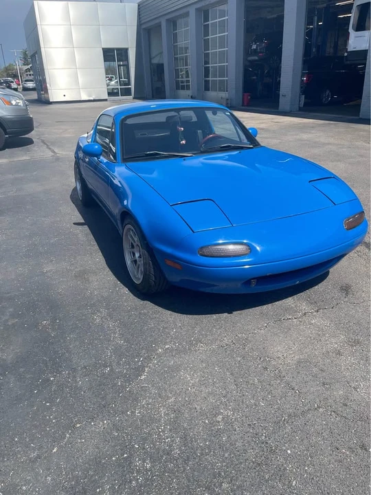 1992 Mazda NA MX-5 Miata - Image 2 of 9